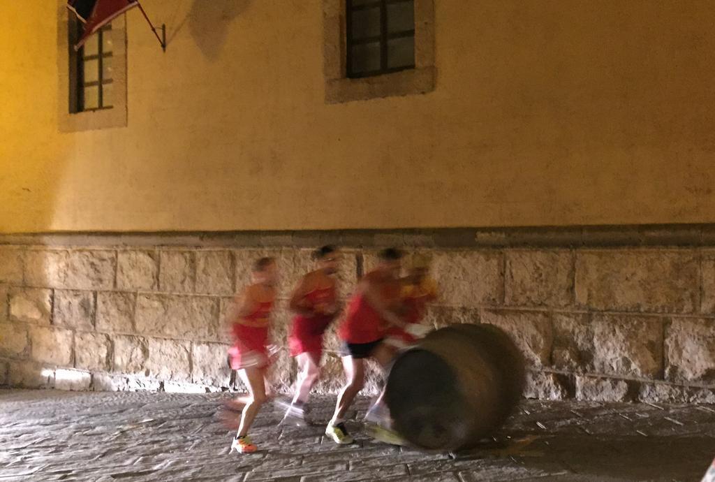 圣弗朗西斯科洛肯德酒店 Montepulciano Stazione 外观 照片